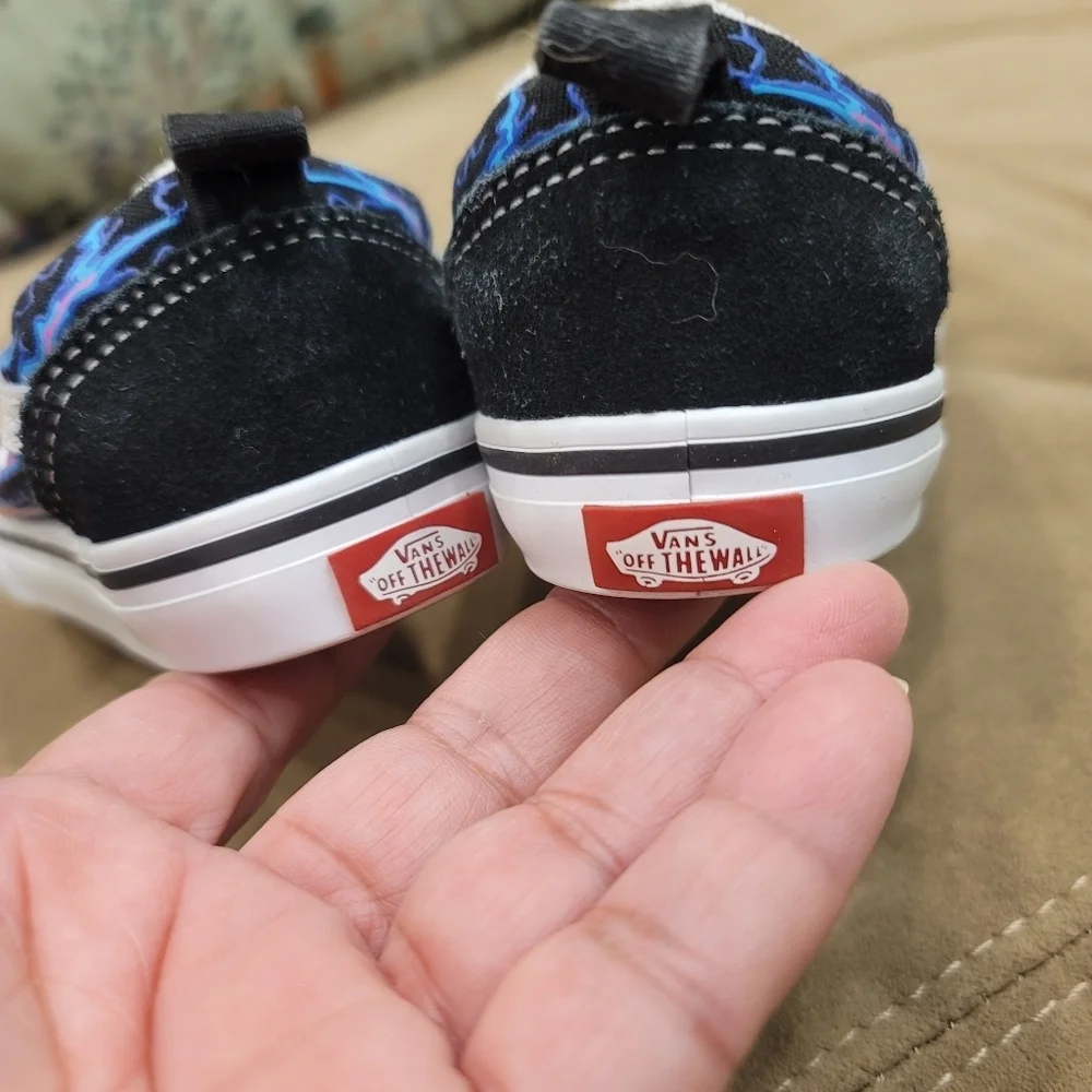 SZ 8T Vans Sk8 Low Top Electric Flame Glow in the Dark Unisex Slip-on Sneakers
